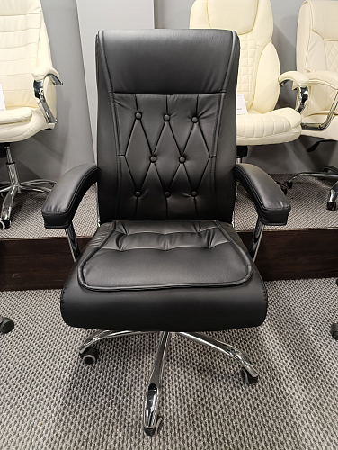 Компьютерное кресло Class black из шоурума 1